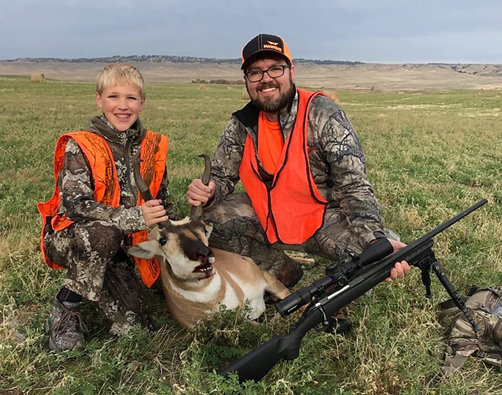 Antelope Hunting with a Warne Skyline Bipod