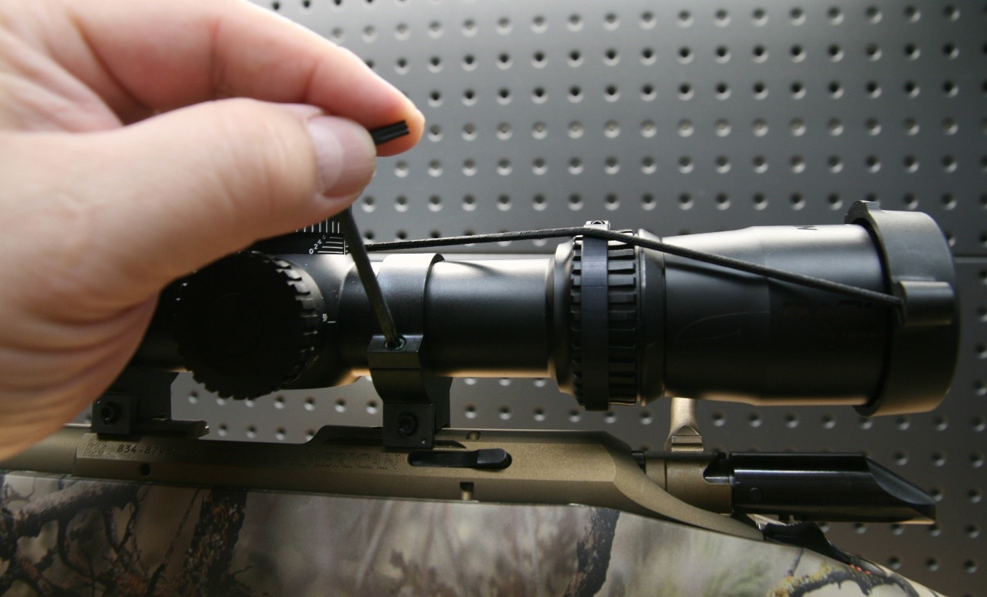 Torquing scope rings by hand