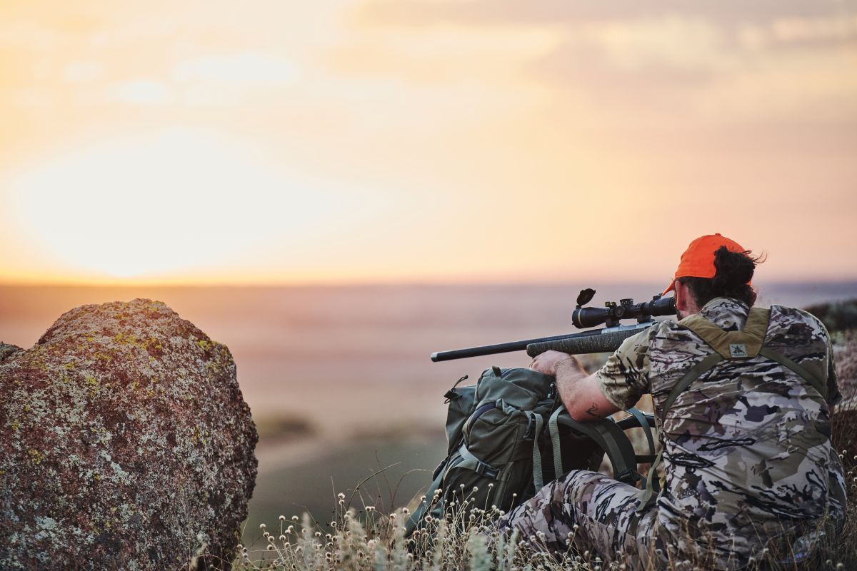 Rifle hunter long range